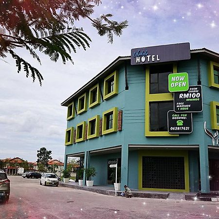 Finess Basic Hotel 말라카 외부 사진